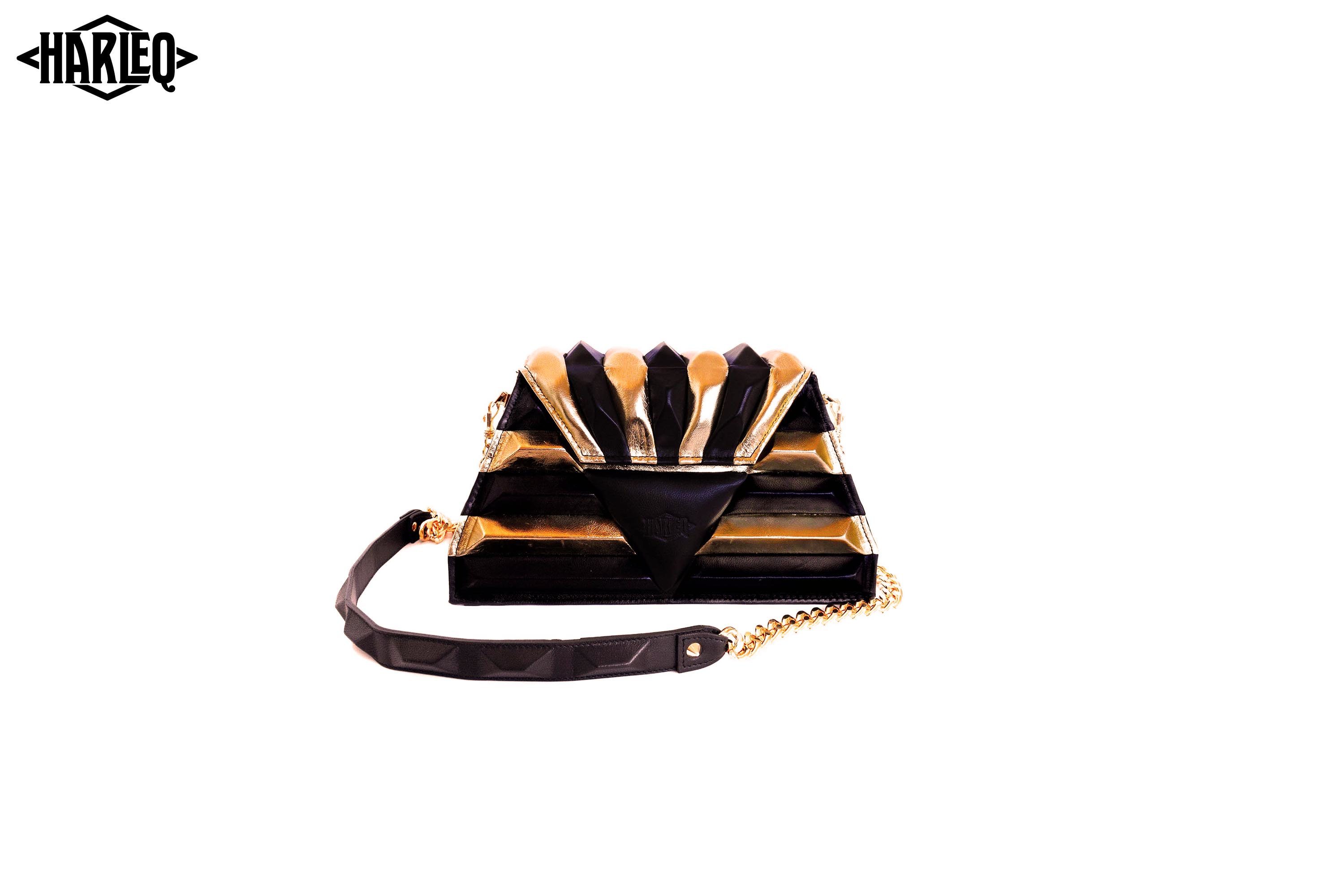 golden pochette harleq sphinx front